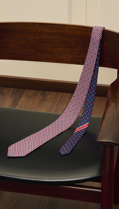 拥我入怀 FERRAGAMO 2026年情人节甄选系列 拥我入怀 FERRAGAMO 2026年情人节甄选系列